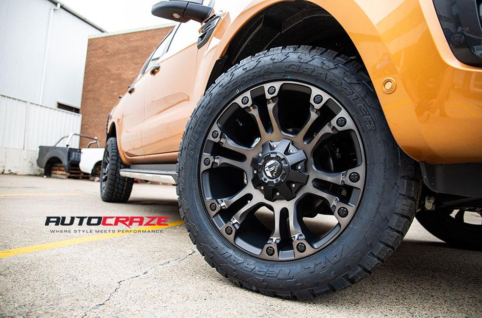 FORD-RANGER-VAPOR-BLACK-MACHINED-WITH-DARK-TINT